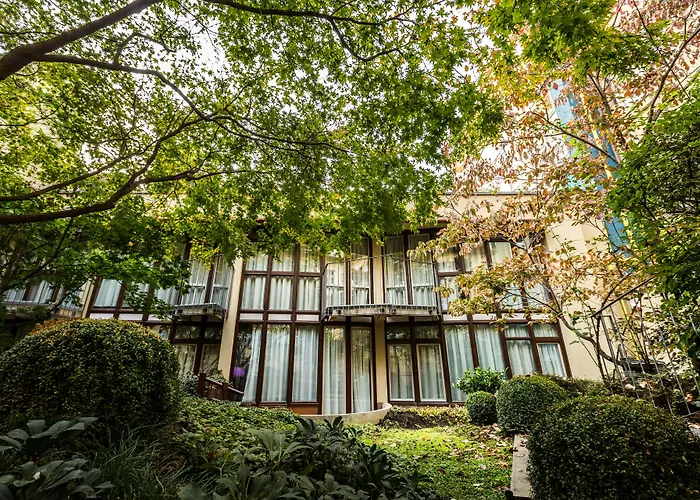 Juvarrahouse Luxury Apartments