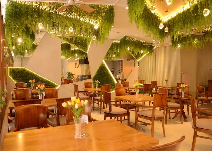 Boutique hotel only: Aura One Hotel