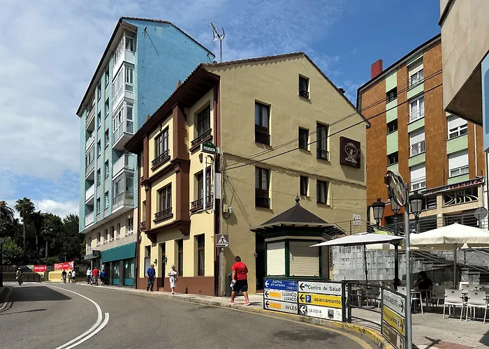 Hotel de 4 estrellas: Hostal María Felisa