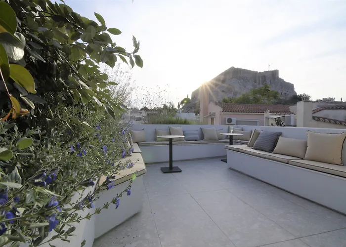 Vacation rental: Cityzoe Athens Suites