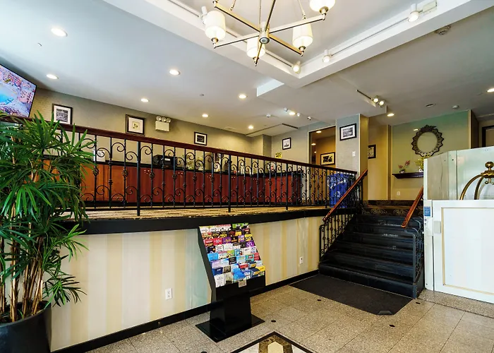 Hotels Close to Airport Sky Flushing/Laguardia Airport