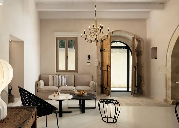 Sutor Chic Manor Hotel