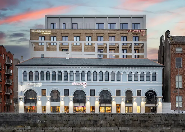 Central hotel: Moxy Cork