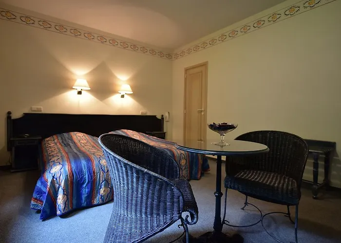 3 sterren hotel: Hotel Moulin De La Strument