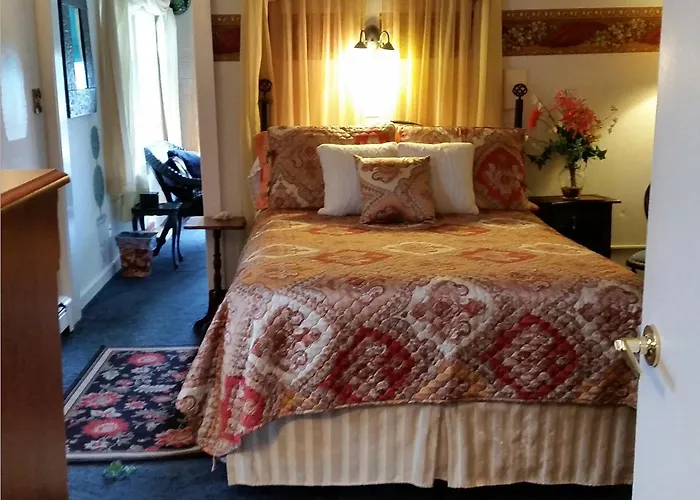 Cheap hotel: Water View Mini Suite