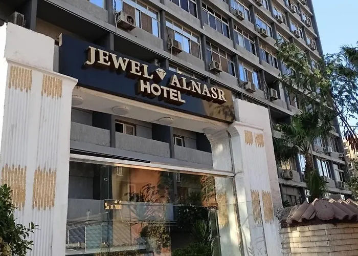  Jewel Al Nasr & Apartments