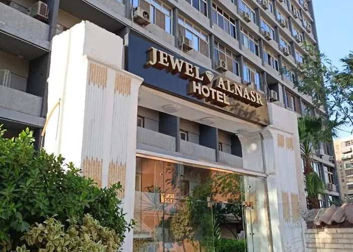  Jewel Al Nasr & Apartments