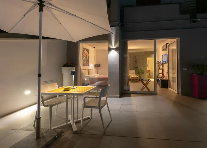 Hotel Jacuzzi: Tropicana Suite - Adults Only