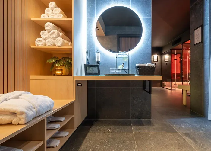 Luxury hotel only: One Two Four - Hotel & Spa