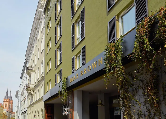 Max Brown Hotel 7Th District, Part Of Sircle Collection