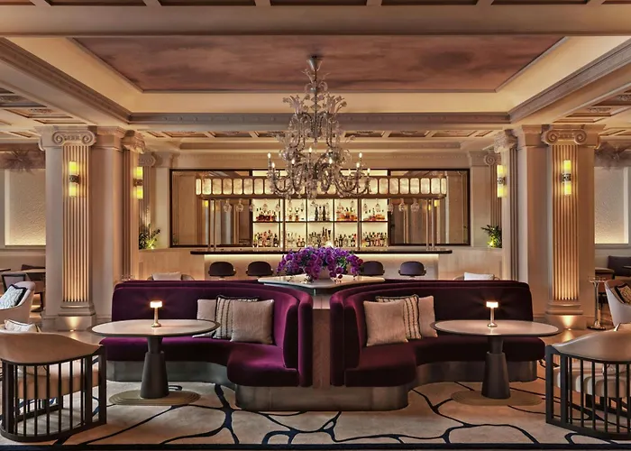 Luxury hotel only: King George, A Luxury Collection Hotel, Athens