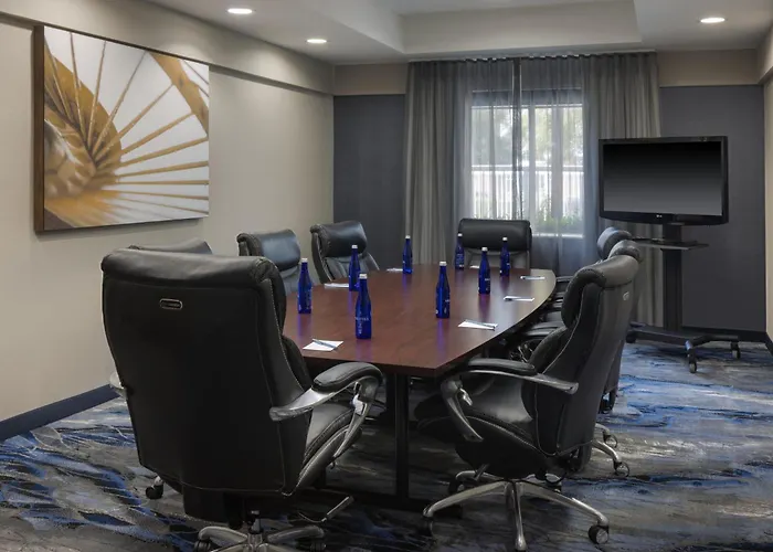 Cheap hotels Fairfield Inn & Suites Jacksonville Airport