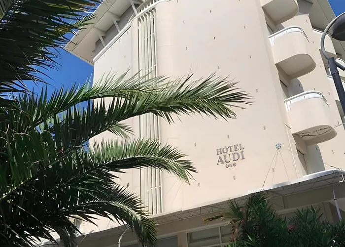 Hotel con piscina: Hotel Audi Frontemare