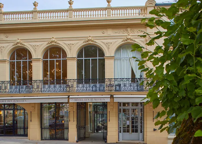 Hotel Les Lumieres - Relais & Chateaux Versailles
