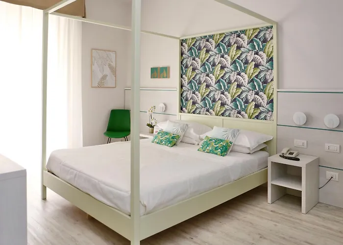 Hotel con tennis: Hotel Flora