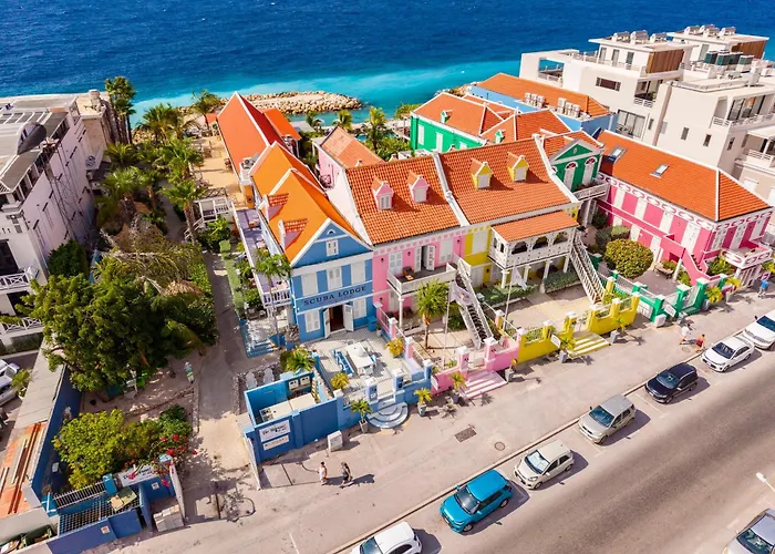 Luxe hotel: Scuba Lodge & Suites