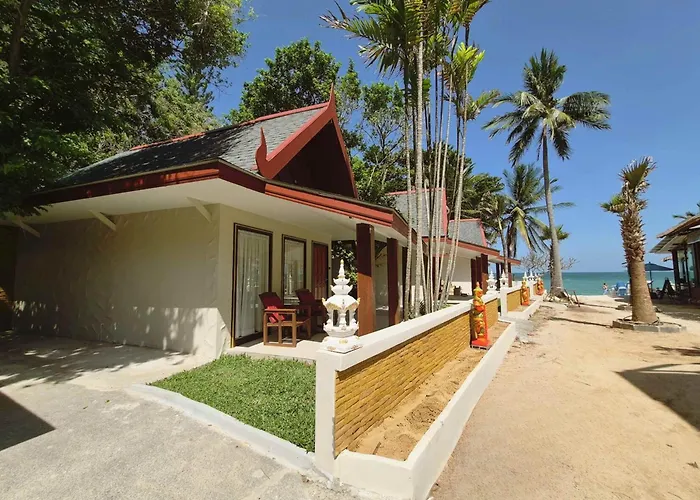 Crystal Bay Yacht Club Beach