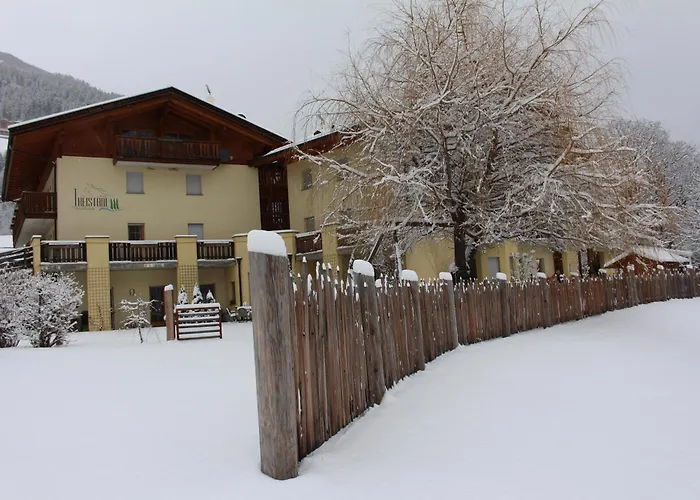 Ping Pong Hotel: Naturresidenz Theistadl