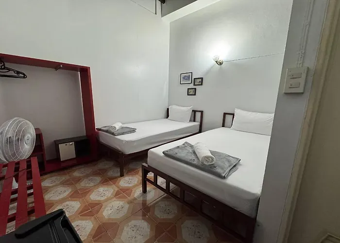Guest house: Phuket Old Town Hostel