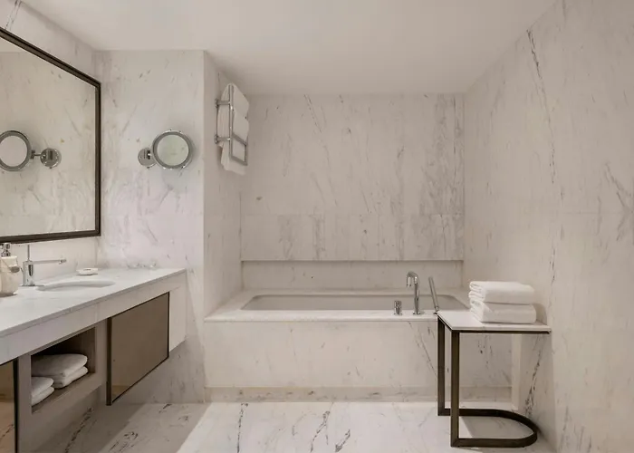Hotel boutique: Sheraton New Delhi Hotel