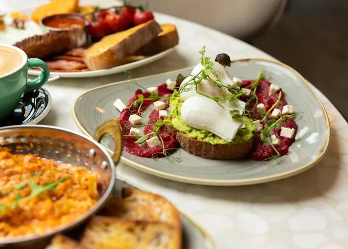 The Lion & Key Hotel