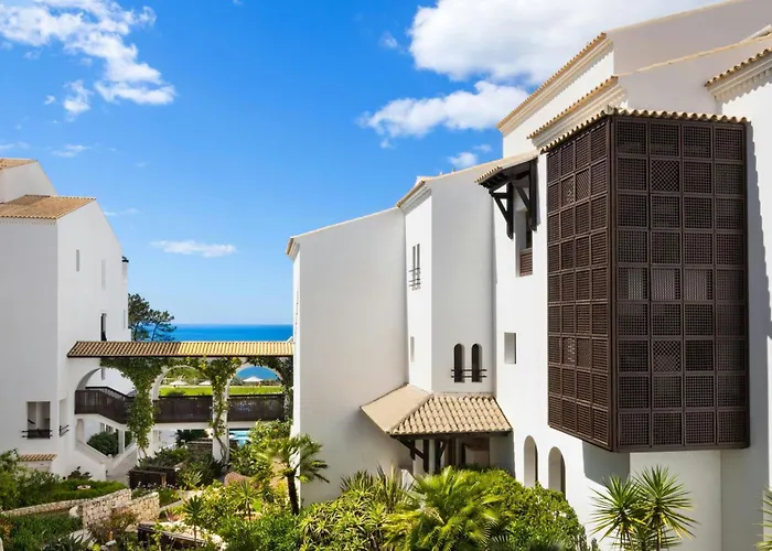 Pine Cliffs Ocean Suites, A Luxury Collection Resort & Spa, Algarve