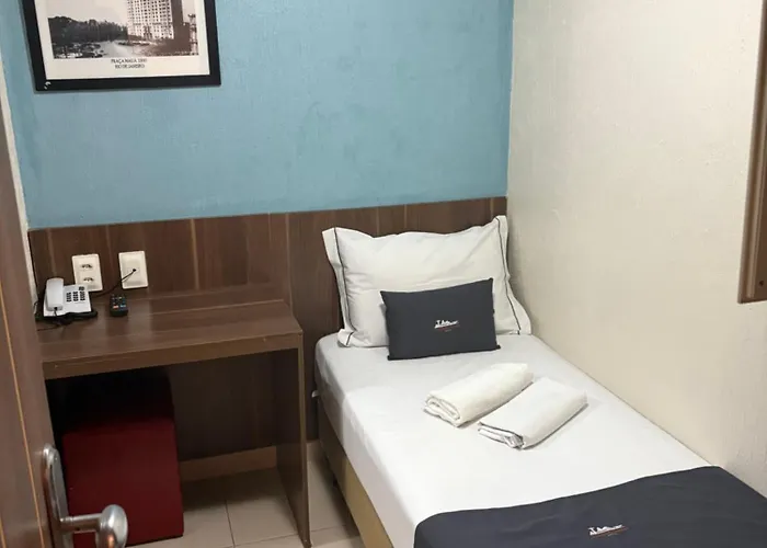 Downtown Santana Hotel