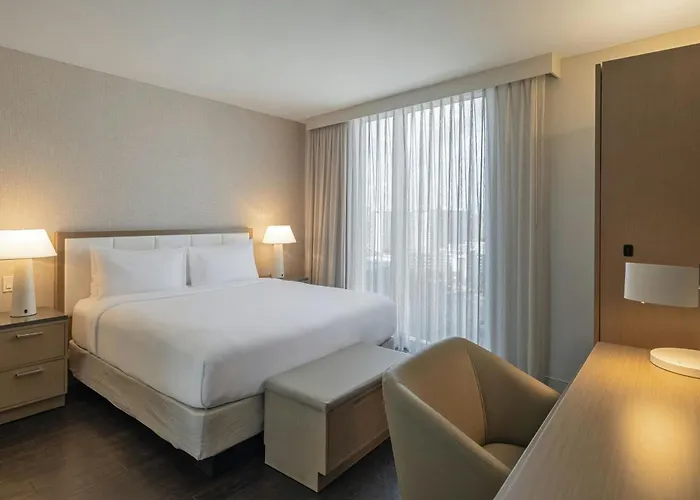 Hotel: Residence Inn Miami Sunny Isles Beach