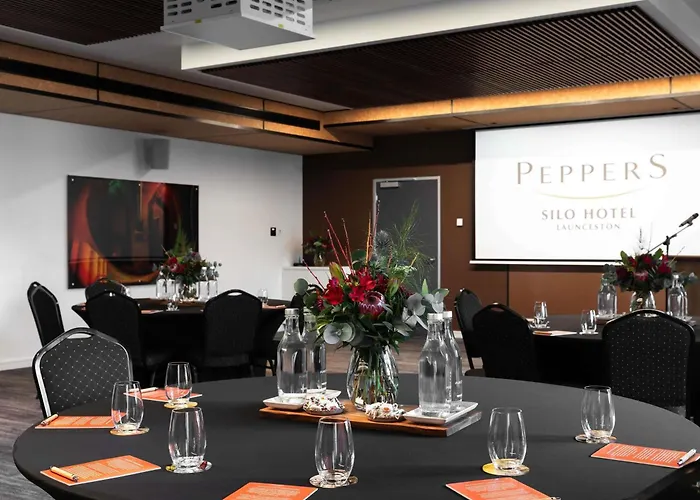 Hotel near College: Peppers Silo Launceston