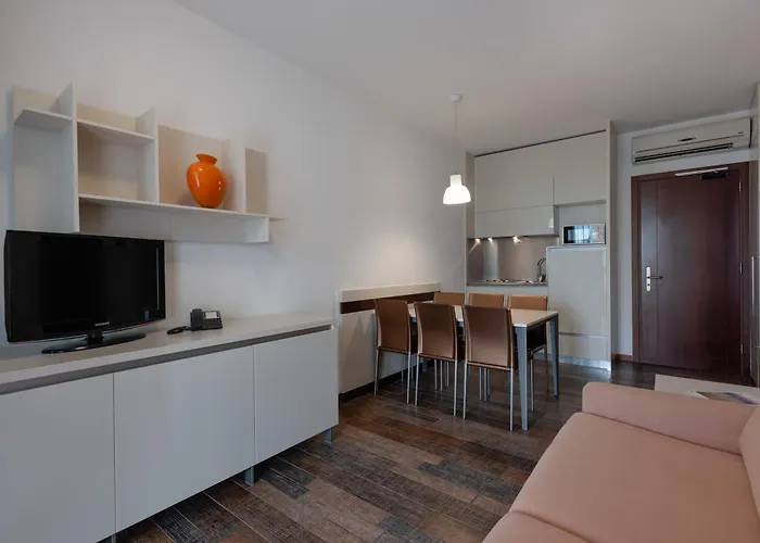 Aparthotel Holiday Bibione