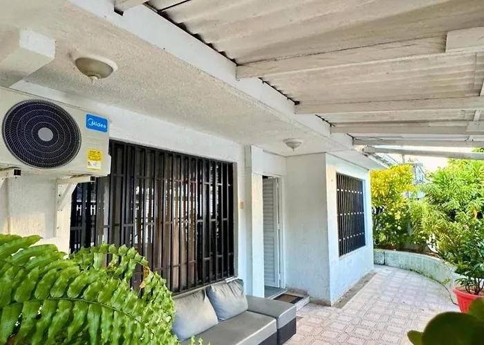 Cabana: Sea Star Inn