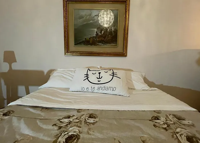 Paradise Suites - Brignole Station - Best Price Rooms - Always Open