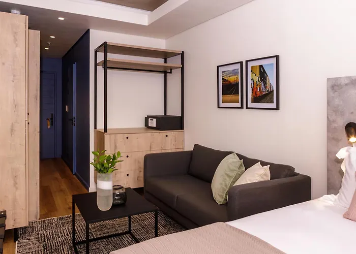 Home Suite s Station House
