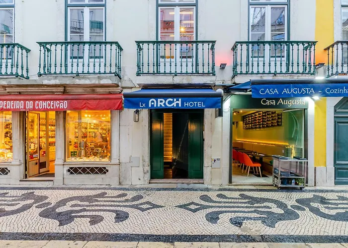 Lx Arch Hotel