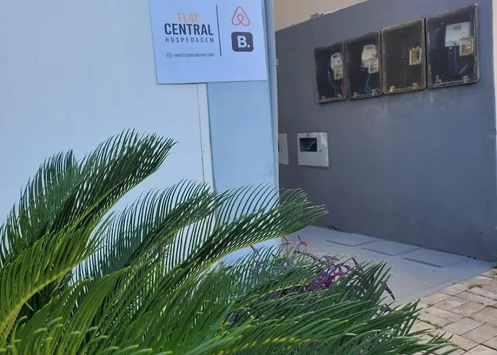  Flat Central