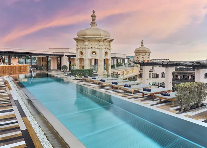 Hôtel de luxe: Santa Catalina, A Royal Hideaway Hotel - Gran Lujo