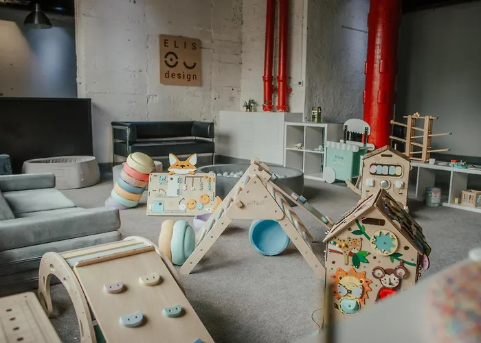 Hotel nahe Flughafen: Orea Hotel Pyramida Praha