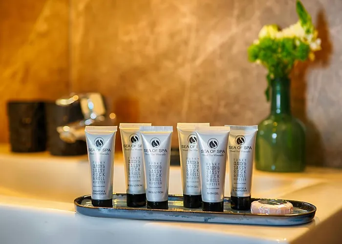 Pet Friendly hotel: Nyx Hotel Mannheim By Leonardo Hotels