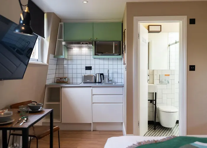 Lamington s - London Hammersmith