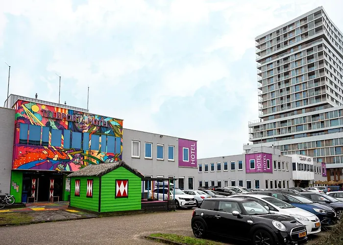 Jacuzzi hotel: Amsterdam Teleport Hotel - Free Parking
