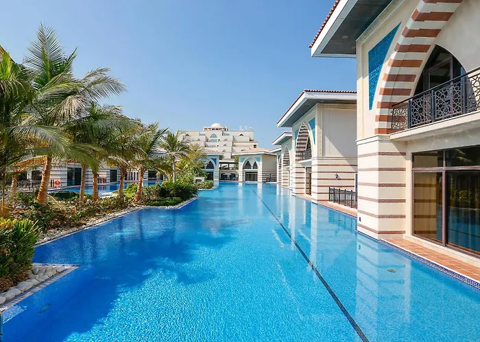 Private villas Zabeel Saray Royal Residences Lagoon
