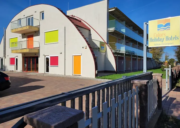 Colors Holiday Hotel