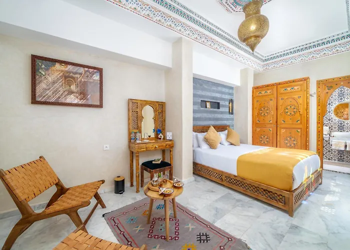 Hotel cerca del aeropuerto: Riad Nadalinn