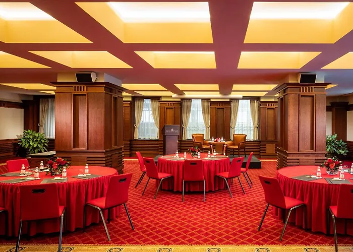  Grand Sofia