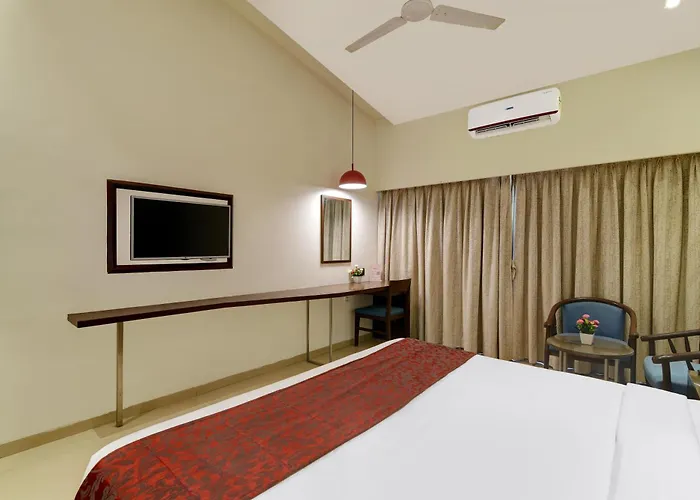Hotel with Tennis: 7 Apple Resort, Lonavala