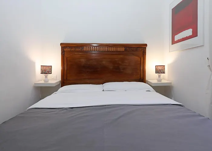 Maison Colosseo (Via dei Querceti 24)