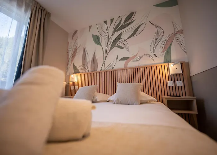 3 star hotels Le Chamois D'Or, Ussim Vacances Meribel