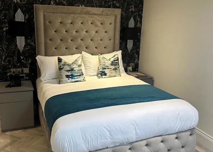 Boutique hotel only: Philharmonic Hotel