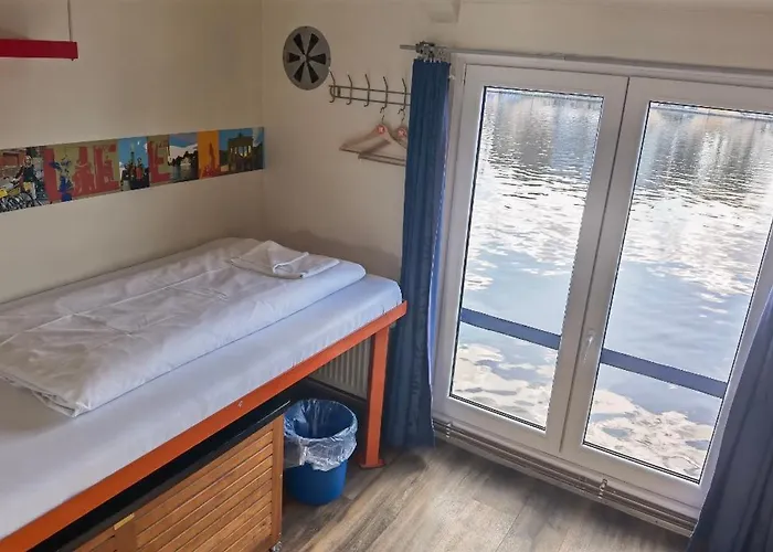 Shipotel-Berlin GmbH, Shipotel Eastern&Shipotel Western