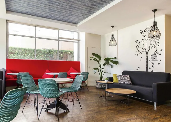 Cheap hotel: Ibis Sydney Darling Harbour